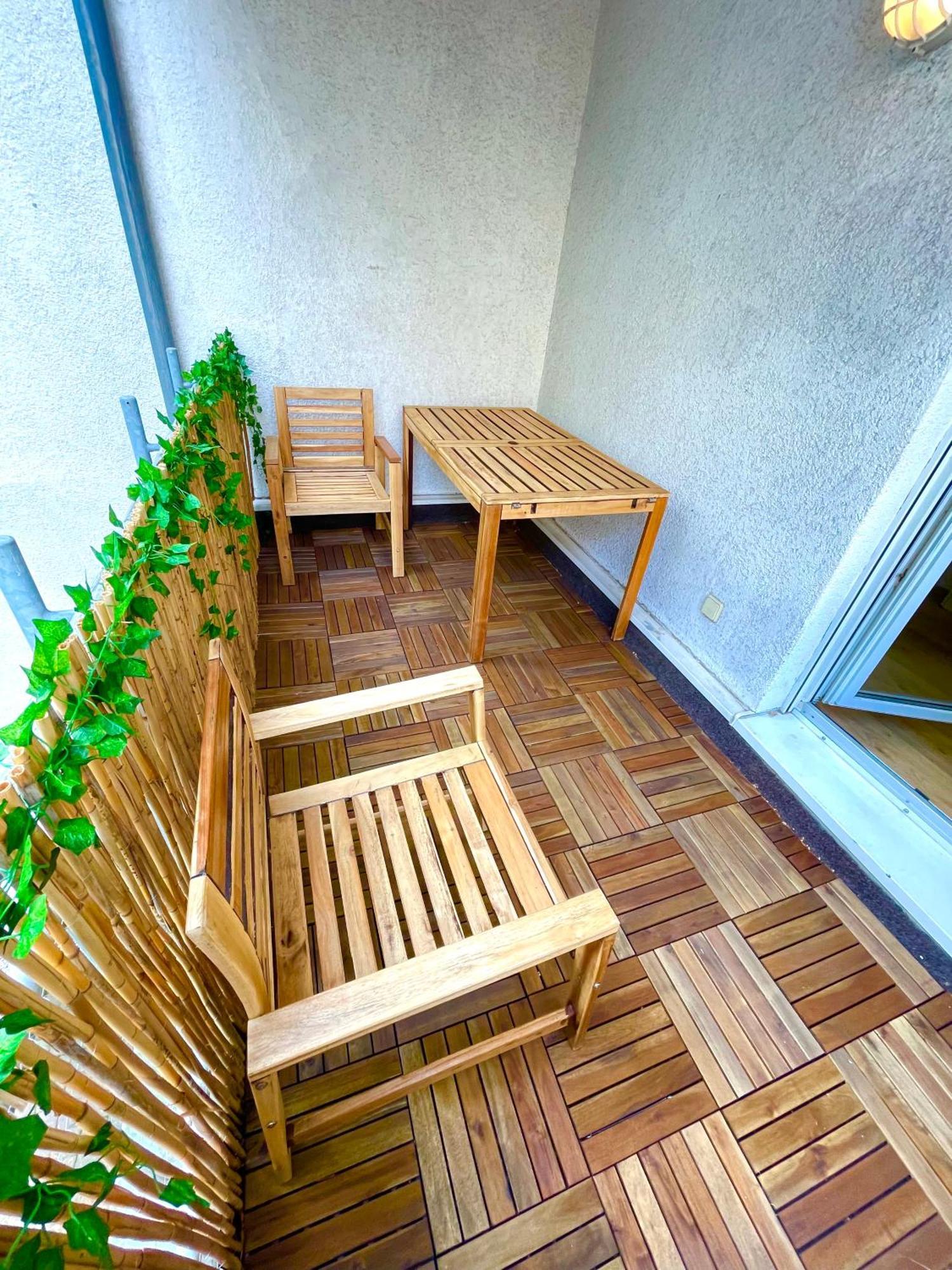 Studio Apartment In Stoetteritz With Balcony - Great Public Transport Links To The City Leipzig Ngoại thất bức ảnh